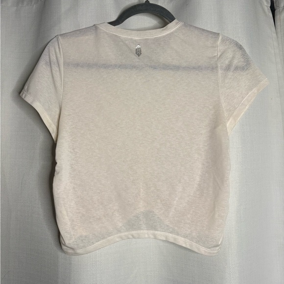Free People Movement Ivory White Short Sleeve Crop Top - Picture 2 of 7
